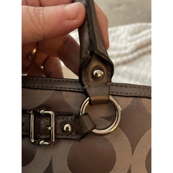 Coach Madison Op Art Sateen Signature Grey Brown Tote Handbag with Wristlet - Picture 4 of 12